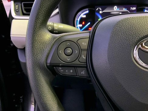 Used 2024 Toyota RAV4 XLE image 23