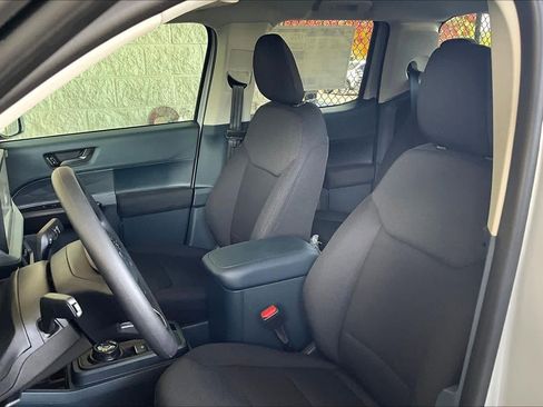 New 2025 Ford Maverick XL w/ Equipment Group 101A image 9