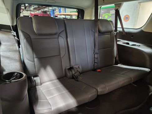 Used 2020 GMC Yukon XL Denali w/ Open Road Package image 29