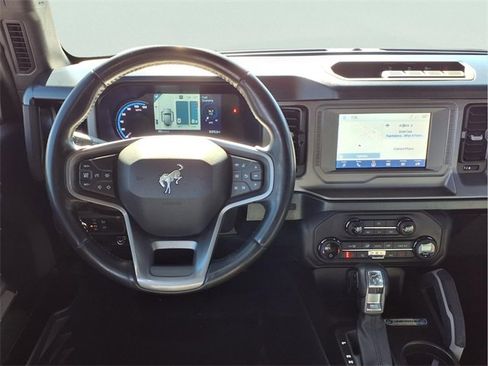 Used 2021 Ford Bronco Outer Banks image 4
