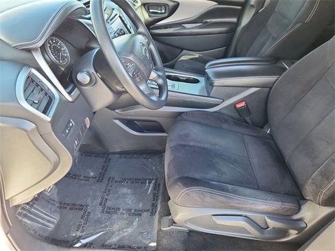 Used 2019 Nissan Murano S image 7