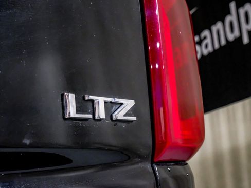 Used 2024 Chevrolet Silverado 3500 LTZ w/ LTZ Convenience Package image 47