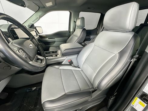 Used 2021 Ford F150 Lariat w/ Equipment Group 502A High image 22