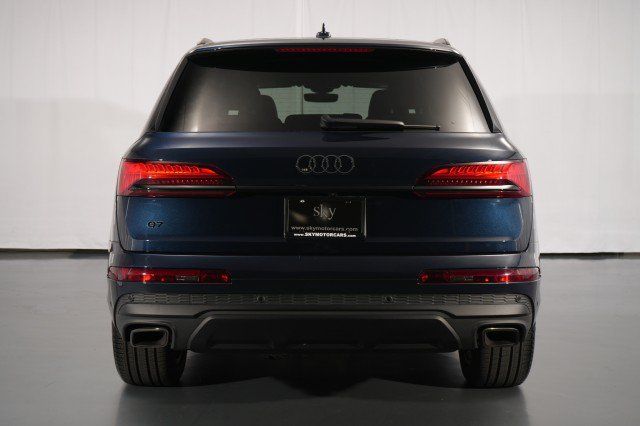 Used 2025 Audi Q7 2.0T Premium Plus w/ Premium Plus Package AWD/4WD image 13