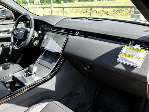 New 2026 Land Rover Range Rover Velar S AWD/4WD image 16
