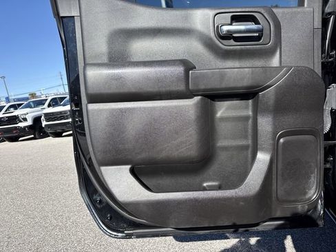 Used 2023 Chevrolet Silverado 1500 Custom Trail Boss image 25