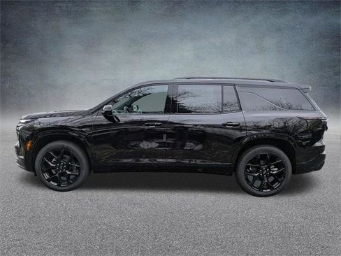 New 2026 Chevrolet Traverse RS w/ LPO, Floor Liner Package image 7