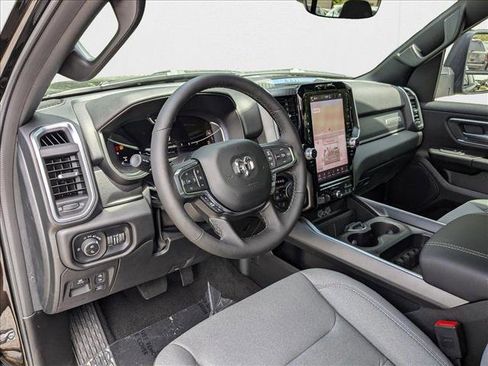 New 2025 RAM 1500 Big Horn image 3