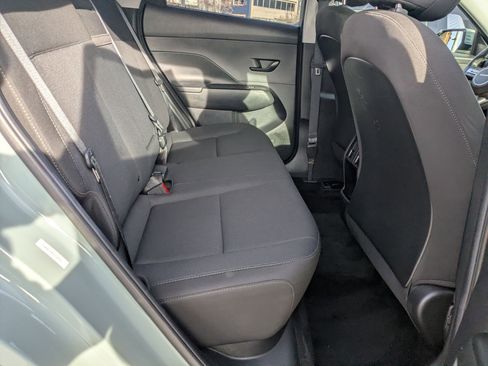 Certified 2025 Hyundai Kona SEL image 30