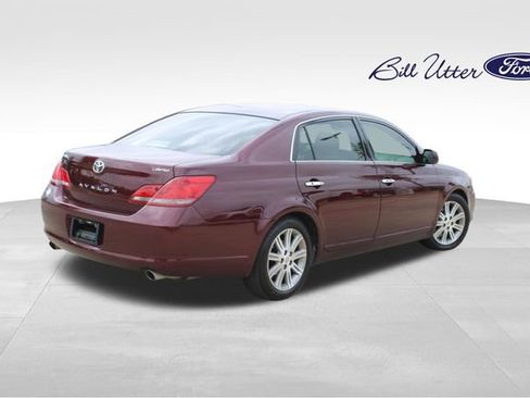 Used 2008 Toyota Avalon Limited image 5