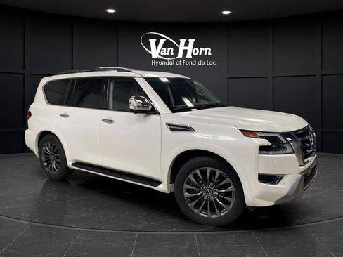Used 2023 Nissan Armada Platinum w/ Captain's Chairs Package AWD/4WD image 1