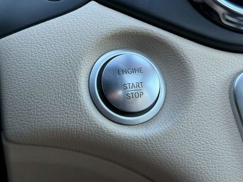 Used 2019 Mercedes-Benz GLA 250 image 27