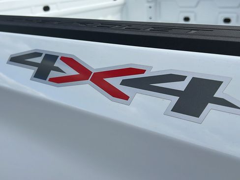 New 2025 Chevrolet Silverado 1500 Custom image 12