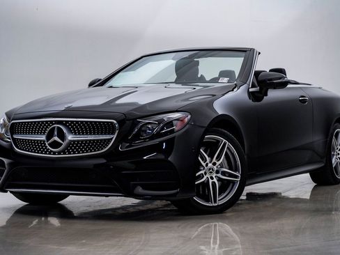 Used 2019 Mercedes-Benz E 450 4MATIC Cabriolet image 1