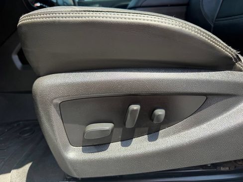 Used 2018 GMC Sierra 3500 Denali w/ Duramax Plus Package AWD/4WD image 25