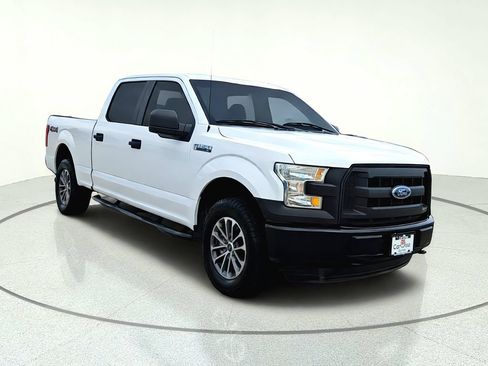 Used 2016 Ford F150 XL w/ Heavy-Duty Payload Package AWD/4WD image 2