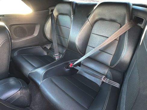 Used 2020 Ford Mustang GT Premium image 21