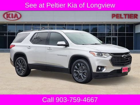 Used 2021 Chevrolet Traverse RS FWD image 1