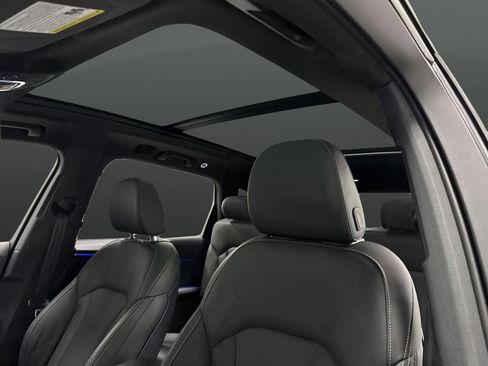 Used 2025 Audi Q7 3.0T Prestige w/ Prestige Package image 7