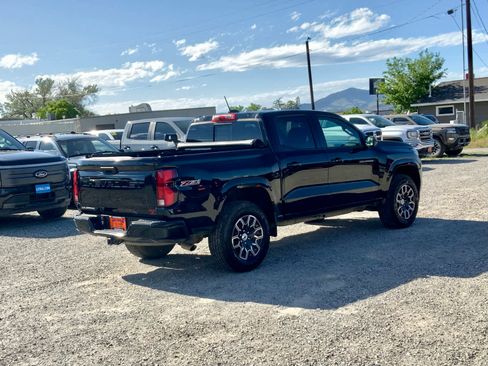 Used 2025 Chevrolet Colorado Z71 AWD/4WD image 5