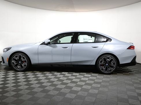 New 2026 BMW 540i xDrive 540i xDrive image 2