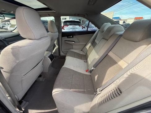 Used 2012 Toyota Camry XLE w/ Convenience Pkg FWD image 14