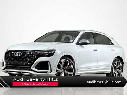 Used 2022 Audi RS Q8 w/ Luxury Package AWD/4WD image 1