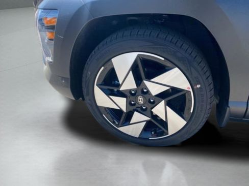New 2026 Hyundai Kona Limited FWD image 10