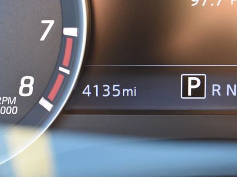 Used 2025 Nissan Frontier SV image 21