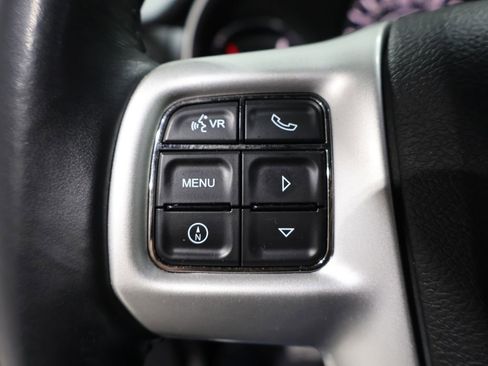 Used 2013 Chrysler 200 Touring w/ S Exterior Appearance Pkg image 28