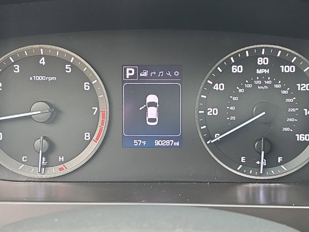 Used 2015 Hyundai Sonata Limited FWD image 11