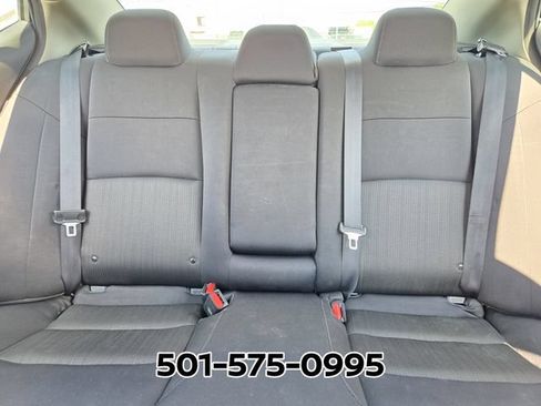 Used 2024 Nissan Altima 2.5 SV FWD image 10