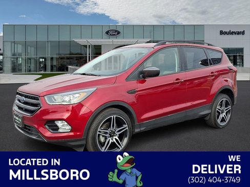 Used 2019 Ford Escape SEL image 1
