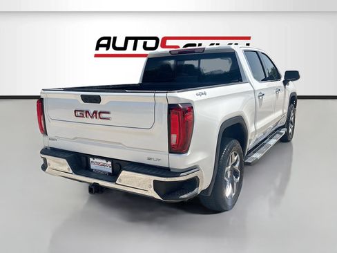 Used 2024 GMC Sierra 1500 SLT w/ SLT Premium Plus Package AWD/4WD image 7