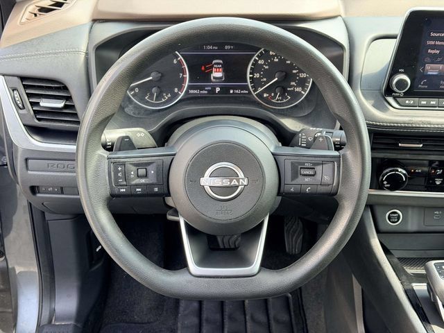 Used 2023 Nissan Rogue S AWD/4WD image 18
