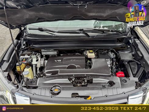 Used 2019 Nissan Pathfinder SL w/ Cargo Package FWD image 19