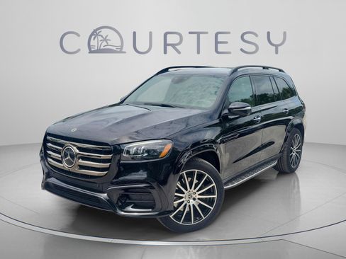 Certified 2024 Mercedes-Benz GLS 450 4MATIC image 1