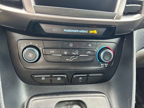 Used 2023 Ford Transit Connect XL FWD image 27