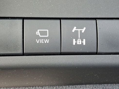 Used 2025 Toyota 4Runner TRD Off-Road Premium image 28