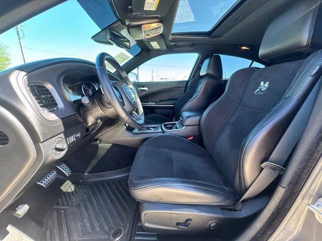 Used 2023 Dodge Charger Scat Pack w/ Plus Group RWD image 2