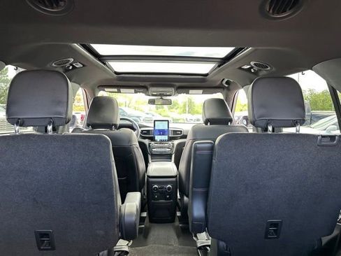 Used 2023 Ford Explorer ST w/ Equipment Group 401A AWD/4WD image 12