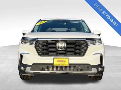 Used 2023 Honda Pilot EX-L image 2