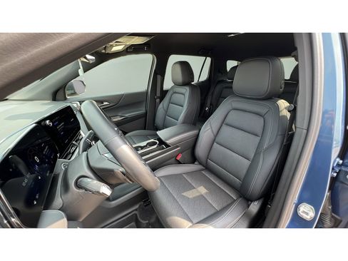 Certified 2025 Chevrolet Equinox LT w/ Convenience Package II FWD image 24