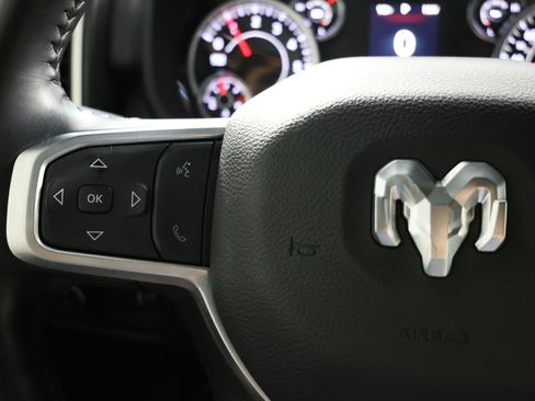 Used 2024 RAM 2500 Big Horn w/ Sport Appearance Package AWD/4WD image 25
