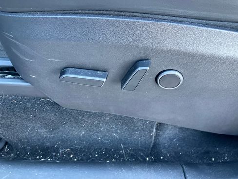 Used 2023 Tesla Model Y image 11