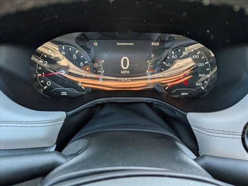 Used 2024 Jeep Compass Limited image 11