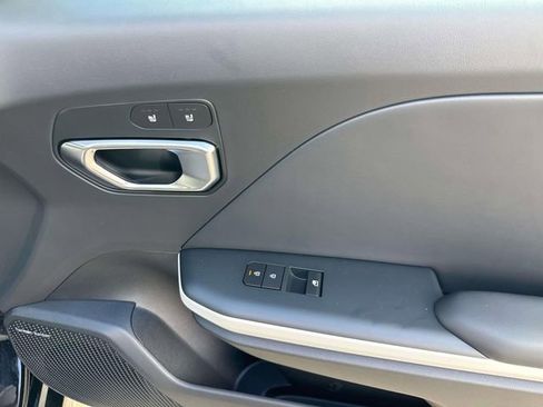 New 2026 Kia K4 GT-Line image 17