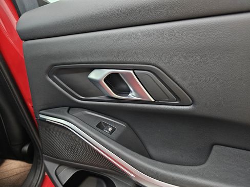 Used 2024 BMW 330i xDrive Sedan image 29