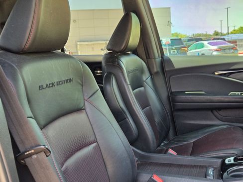 Used 2017 Honda Ridgeline Black Edition image 29