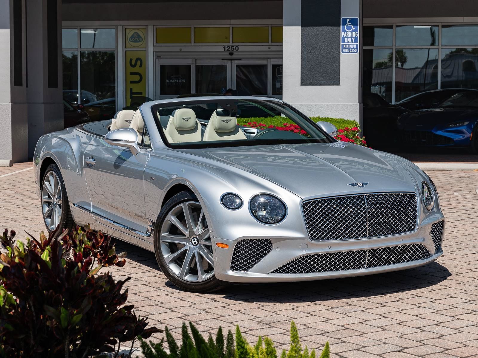 Used 2022 Bentley Continental GT AWD/4WD image 3